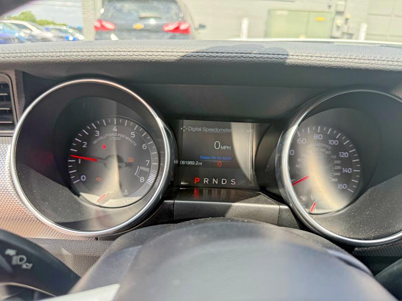 59642556 :رقم المزاد ، 1FA6P8CF4K5146692 vin ، 2019 Ford Mustang مزاد بيع