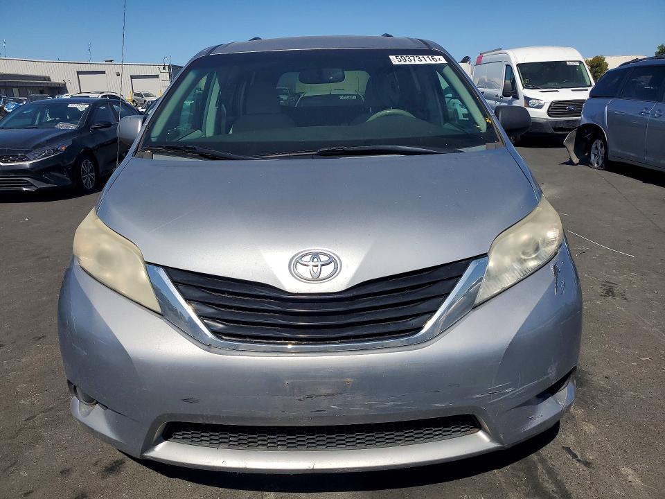 Продаж на аукціоні авто 2014 Toyota Sienna, vin: 5TDJK3DCXES077807, номер лоту: 59373116