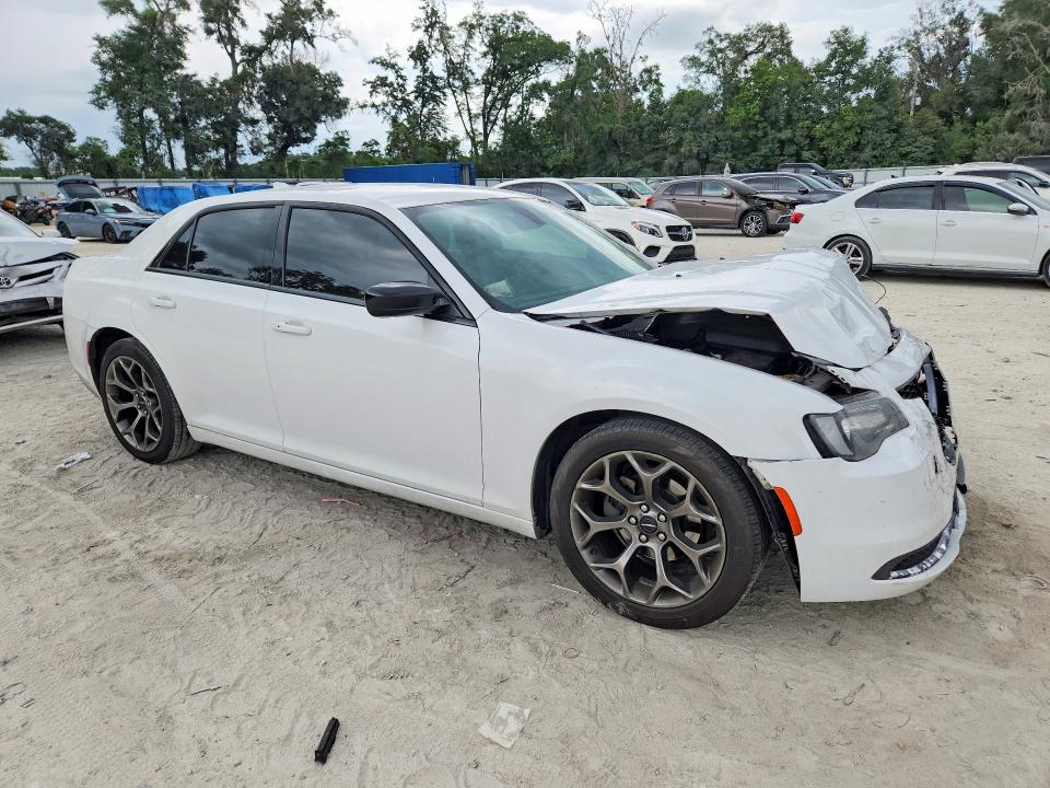 59071266 :رقم المزاد ، 2C3CCAAG6JH320253 vin ، 2018 Chrysler 300 مزاد بيع