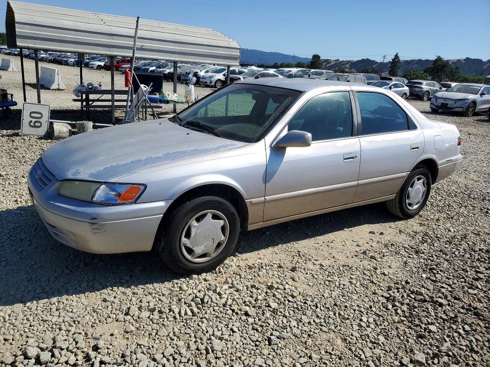1999 Toyota Camry მანქანა იყიდება აუქციონზე, vin: 4T1BG22K0XU444959, აუქციონის ნომერი: 57526246