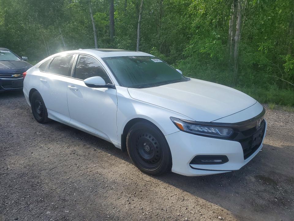 Продажа на аукционе авто 2018 Honda Accord, vin: 1HGCV1F39JA811783, номер лота: 58554226