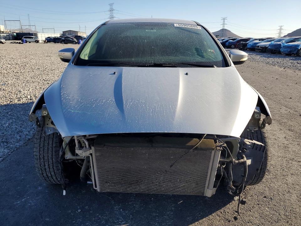 2016 Ford Focus მანქანა იყიდება აუქციონზე, vin: 1FADP3F21GL331188, აუქციონის ნომერი: 55905886