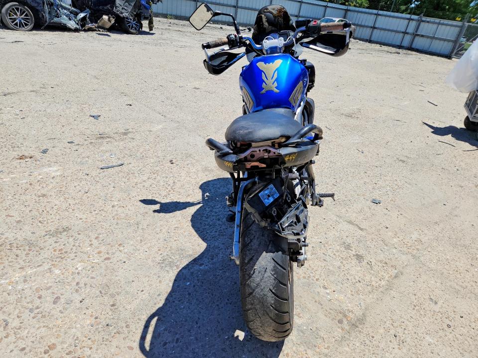 55890096 :رقم المزاد ، JKALEEA109A039269 vin ، 2009 Kawasaki Le650 مزاد بيع