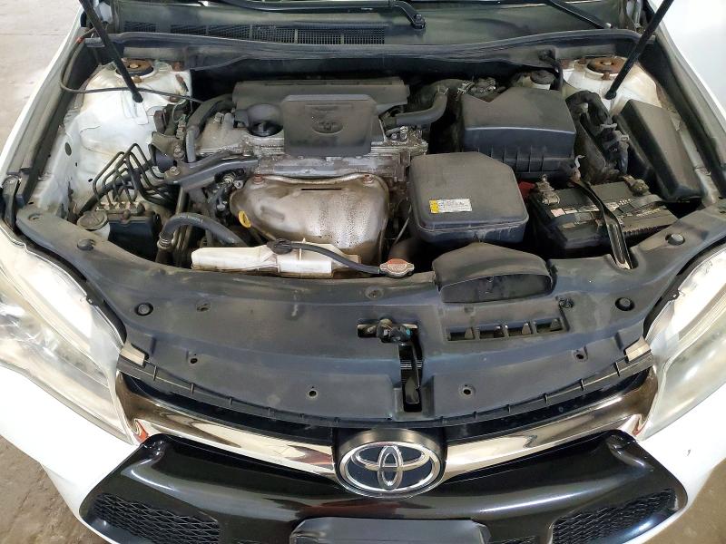 85602845 :رقم المزاد ، 4T1BF1FK5GU130425 vin ، 2016 Toyota Camry مزاد بيع