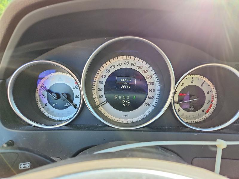 2015 Mercedes-benz C მანქანა იყიდება აუქციონზე, vin: WDDGJ4HB3FG431561, აუქციონის ნომერი: 57384616