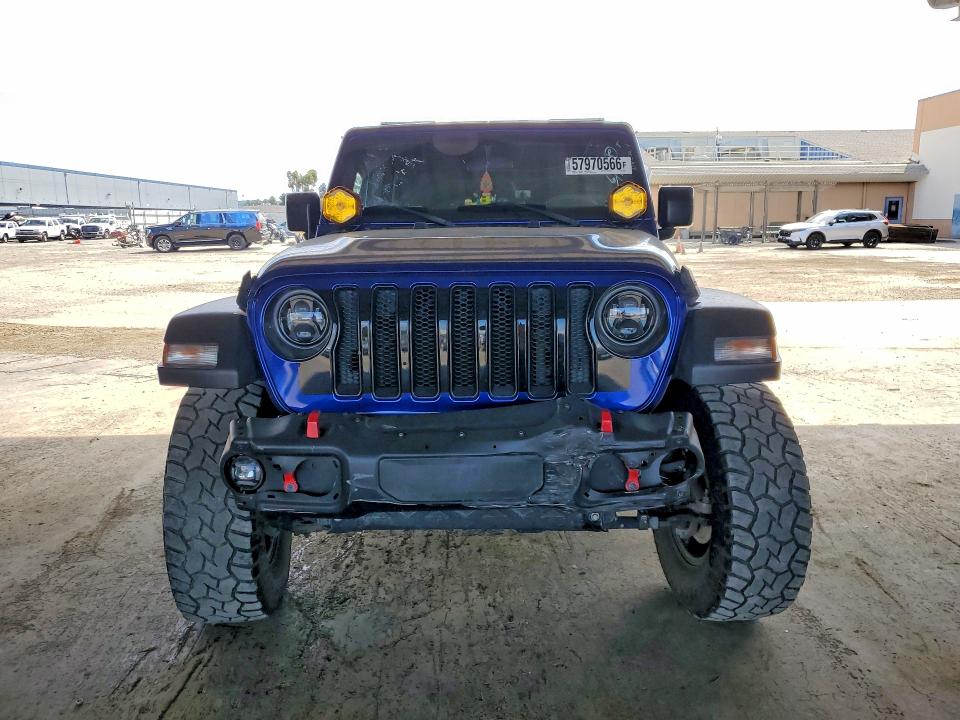 2018 Jeep Wrangler Unlimited მანქანა იყიდება აუქციონზე, vin: 1C4HJXDNXJW331973, აუქციონის ნომერი: 57970566