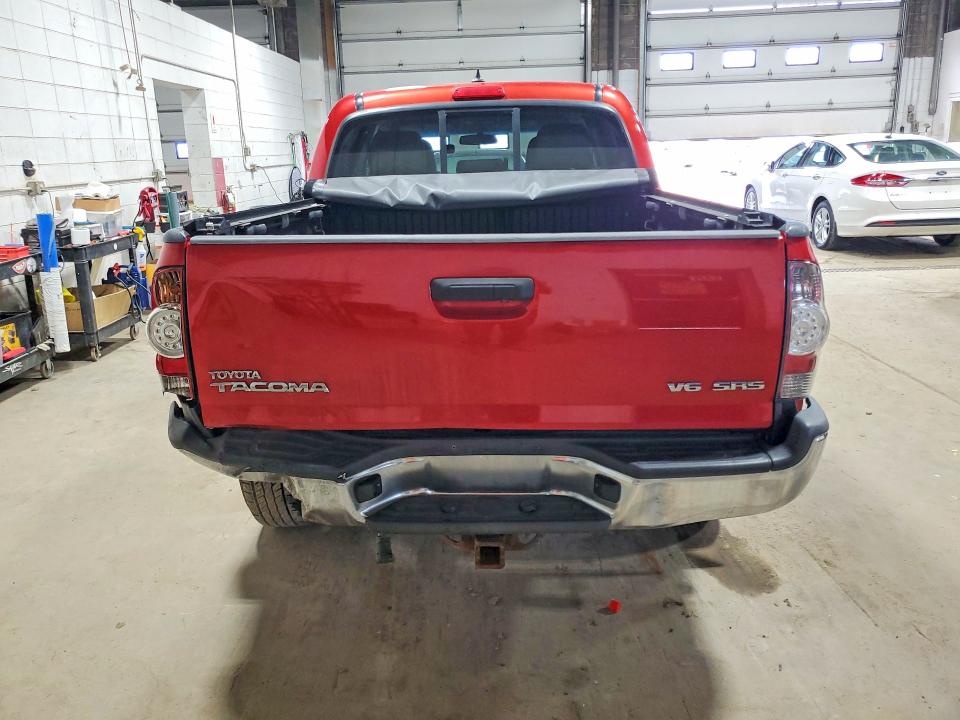Продаж на аукціоні авто 2014 Toyota Tacoma, vin: 3TMLU4EN4EM143339, номер лоту: 57755356
