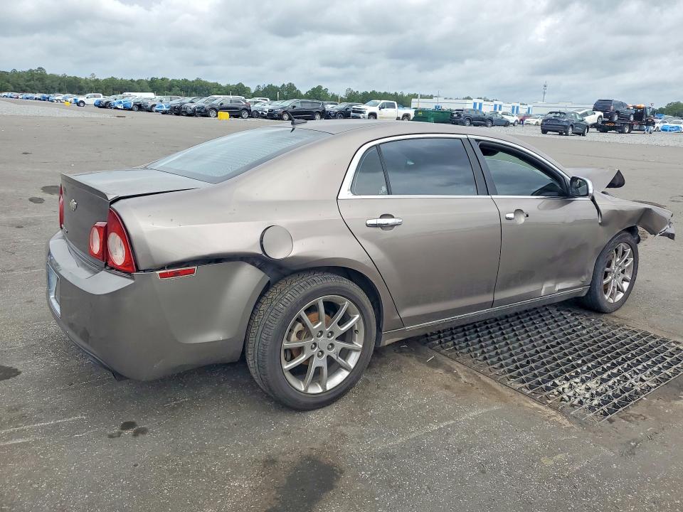 57825436 :رقم المزاد ، 1G1ZE5E79AF319772 vin ، 2010 Chevrolet Malibu مزاد بيع