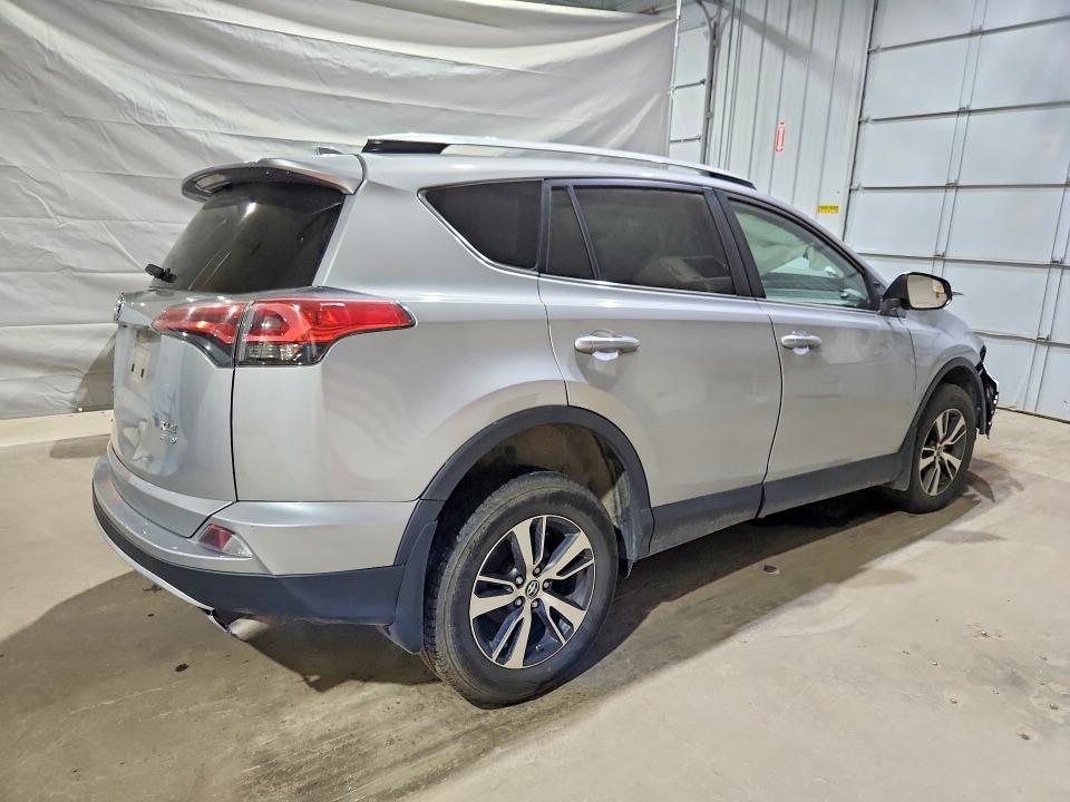 2016 Toyota Rav4 მანქანა იყიდება აუქციონზე, vin: 2T3RFREV2GW488484, აუქციონის ნომერი: 56115516