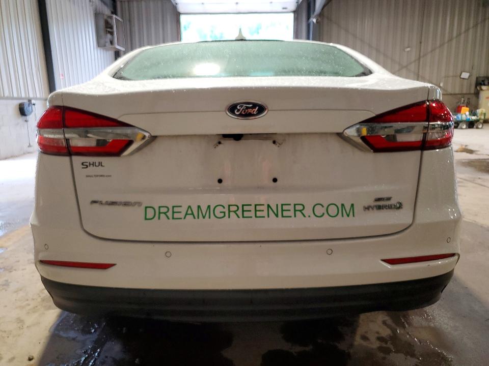 58414316 :رقم المزاد ، 3FA6P0LU7KR165119 vin ، 2019 Ford Fusion مزاد بيع