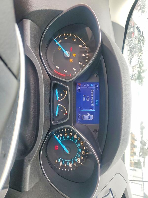 2013 Ford Escape მანქანა იყიდება აუქციონზე, vin: 1FMCU0F70DUB12104, აუქციონის ნომერი: 57118736