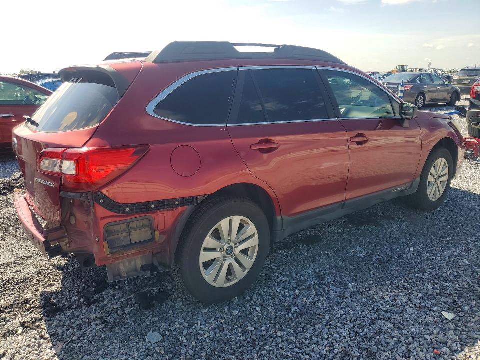 55772616 :رقم المزاد ، 4S4BSAAC2J3393674 vin ، 2018 Subaru Outback مزاد بيع