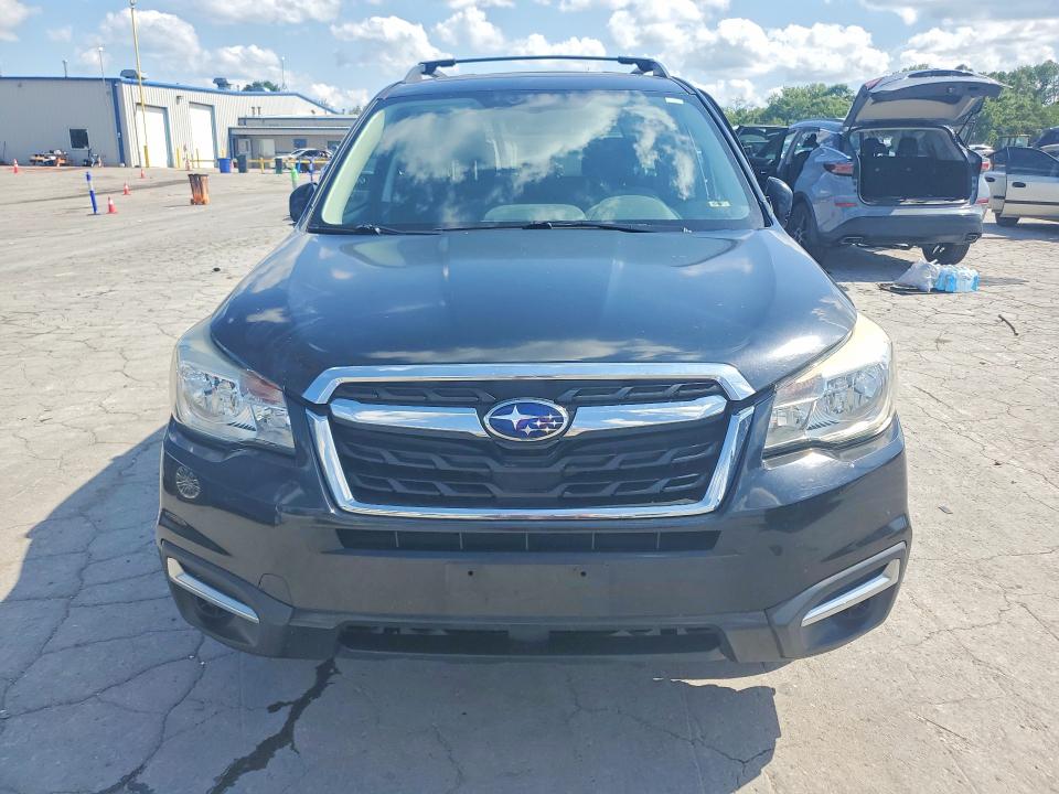 57127086 :رقم المزاد ، JF2SJAEC5HH419703 vin ، 2017 Subaru Forester مزاد بيع