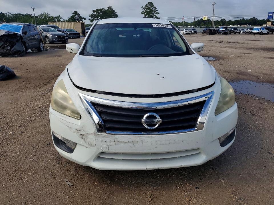2015 Nissan Altima მანქანა იყიდება აუქციონზე, vin: 1N4AL3AP2FC250698, აუქციონის ნომერი: 58295986