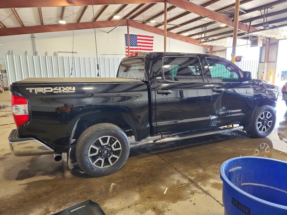 Aukcja sprzedaży 2018 Toyota Tundra, vin: 5TFDY5F10JX766617, numer aukcji: 55845896