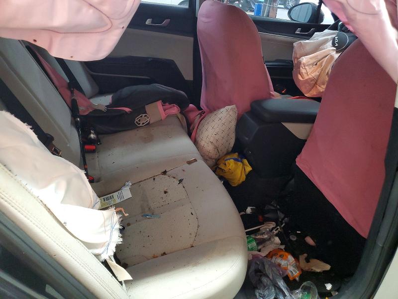 57625196 :رقم المزاد ، 5XXG14J22NG163645 vin ، 2022 Kia K5 مزاد بيع