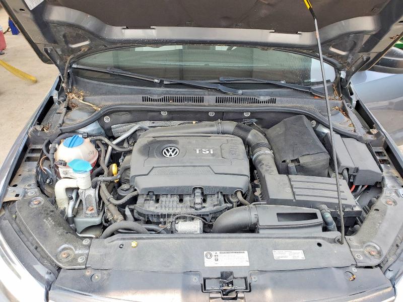 58702566 :رقم المزاد ، 3VWB17AJ8GM279255 vin ، 2016 Volkswagen Jetta مزاد بيع