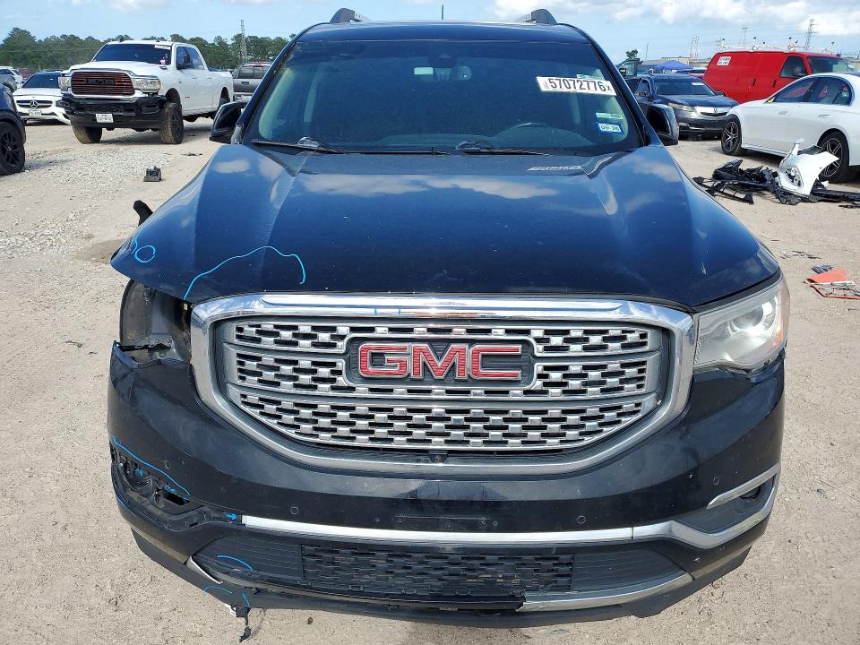 57072776 :رقم المزاد ، 1GKKNPLS5KZ103997 vin ، 2019 Gmc Acadia مزاد بيع