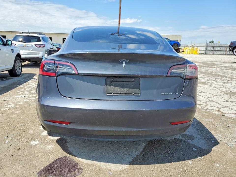 Продажа на аукционе авто 2022 Tesla Model 3, vin: 5YJ3E1EB5NF288105, номер лота: 57260206
