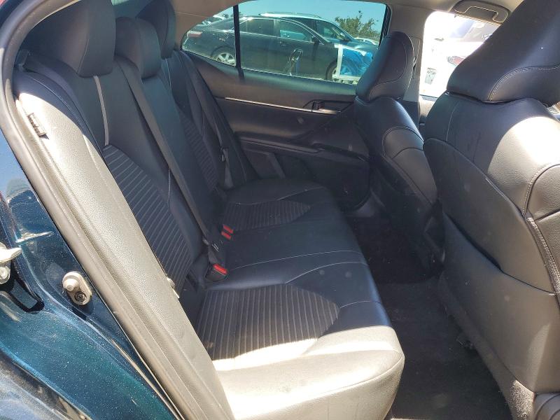 59186216 :رقم المزاد ، 4T1B11HK5KU255185 vin ، 2019 Toyota Camry مزاد بيع