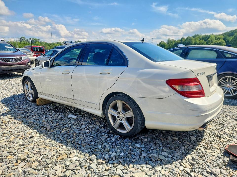 58828156 :رقم المزاد ، WDDGF8BB9BR148467 vin ، 2011 Mercedes-benz C مزاد بيع