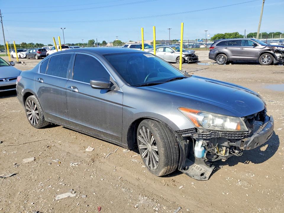 57509886 :رقم المزاد ، JHMCP26438C000534 vin ، 2008 Honda Accord مزاد بيع