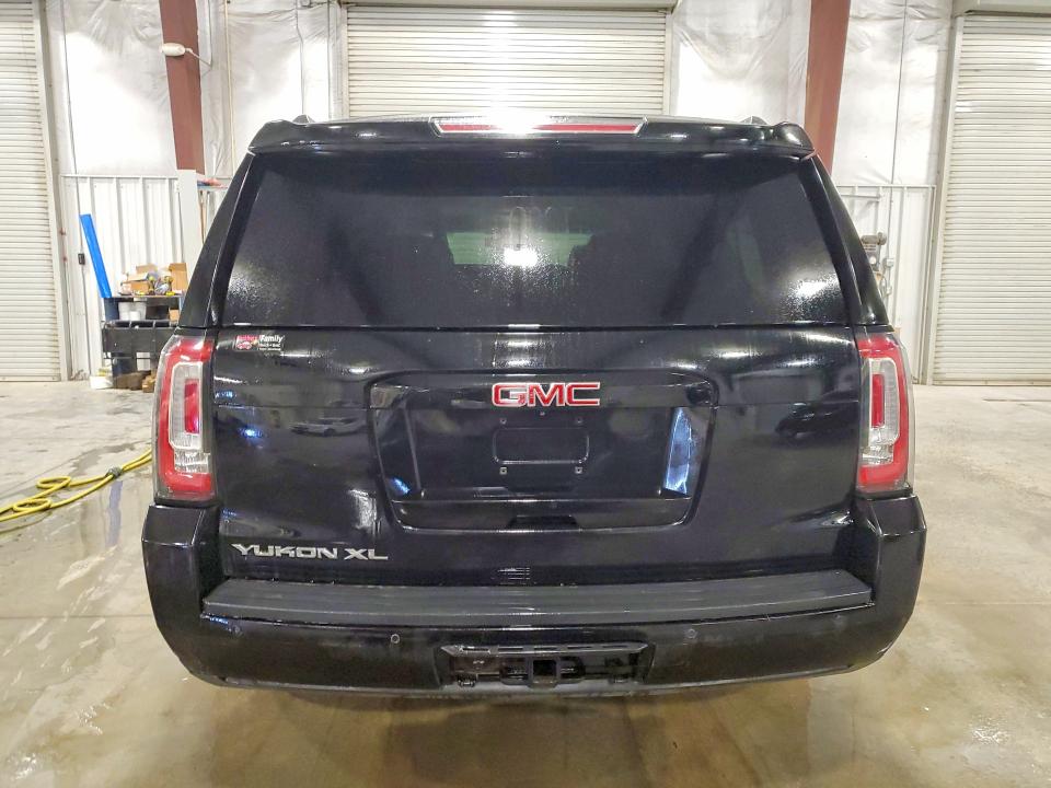 57701956 :رقم المزاد ، 1GKS2GKC9HR271525 vin ، 2017 Gmc Yukon Xl مزاد بيع