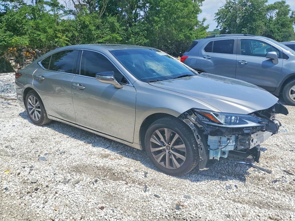56329276 :رقم المزاد ، 58ACZ1B19LU055854 vin ، 2020 Lexus Es 350 مزاد بيع