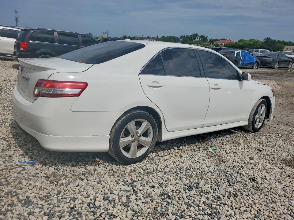 53875086 :رقم المزاد ، 4T1BF3EK2BU583035 vin ، 2011 Toyota Camry مزاد بيع