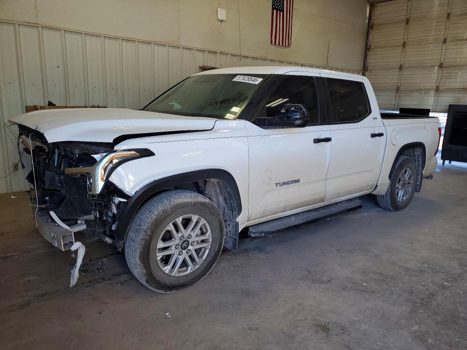 Продажа на аукционе авто 2025 Toyota Tundra, vin: 5TFLA5AB3SX044933, номер лота: 57528546