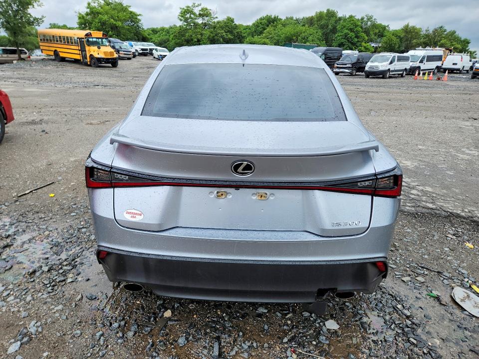 57932316 :رقم المزاد ، JTHAA1D29N5118141 vin ، 2022 Lexus Is مزاد بيع