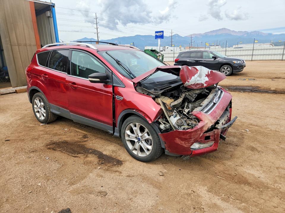 2014 Ford Escape მანქანა იყიდება აუქციონზე, vin: 1FMCU9J90EUC46674, აუქციონის ნომერი: 55825486