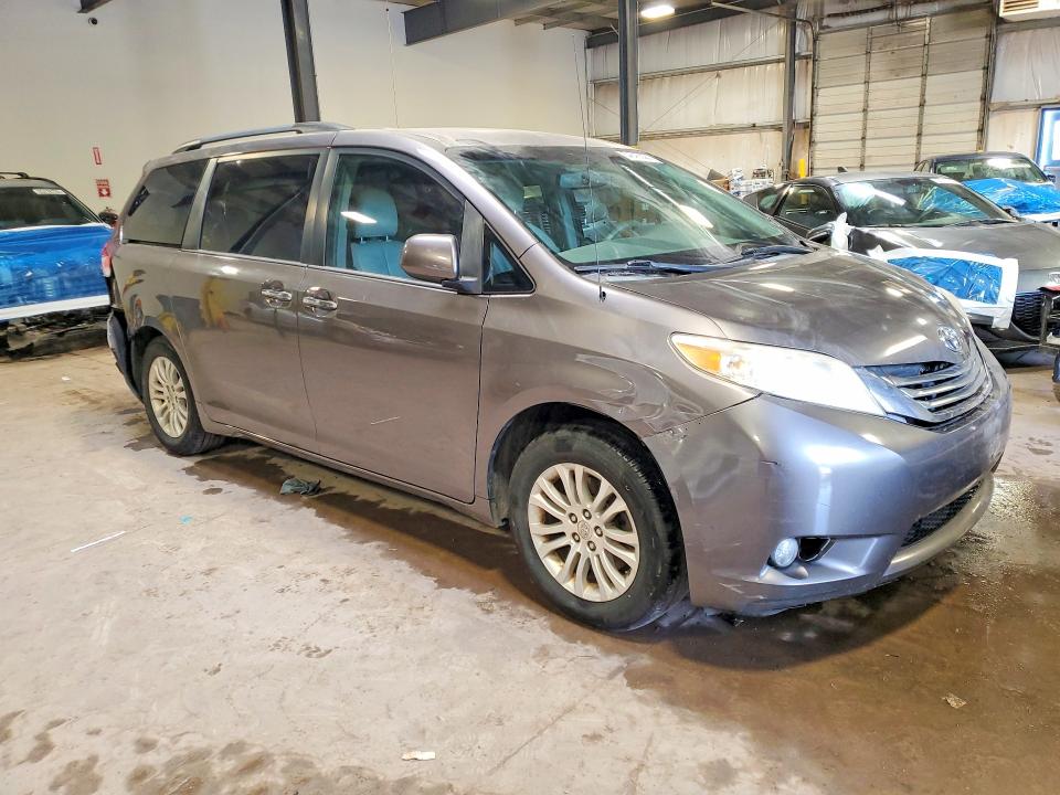 Aukcja sprzedaży 2014 Toyota Sienna, vin: 5TDYK3DC0ES426892, numer aukcji: 54845536