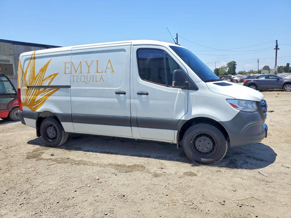 57267586 :رقم المزاد ، W1Y4KBHY8RT168753 vin ، 2024 Mercedes-benz Sprinter مزاد بيع