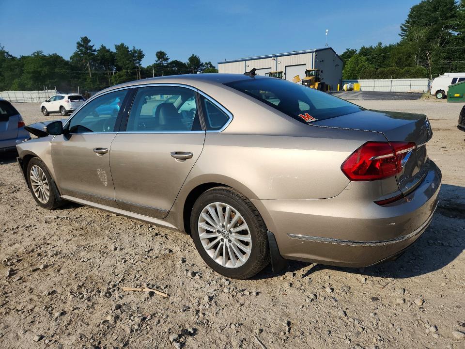 2016 Volkswagen Passat მანქანა იყიდება აუქციონზე, vin: 1VWBT7A38GC015661, აუქციონის ნომერი: 97682705