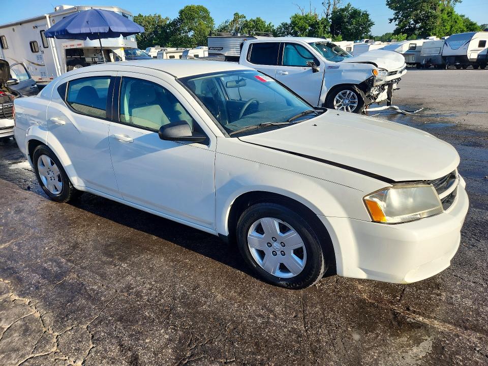 56851626 :رقم المزاد ، 1B3LC46K78N126585 vin ، 2008 Dodge Avenger مزاد بيع