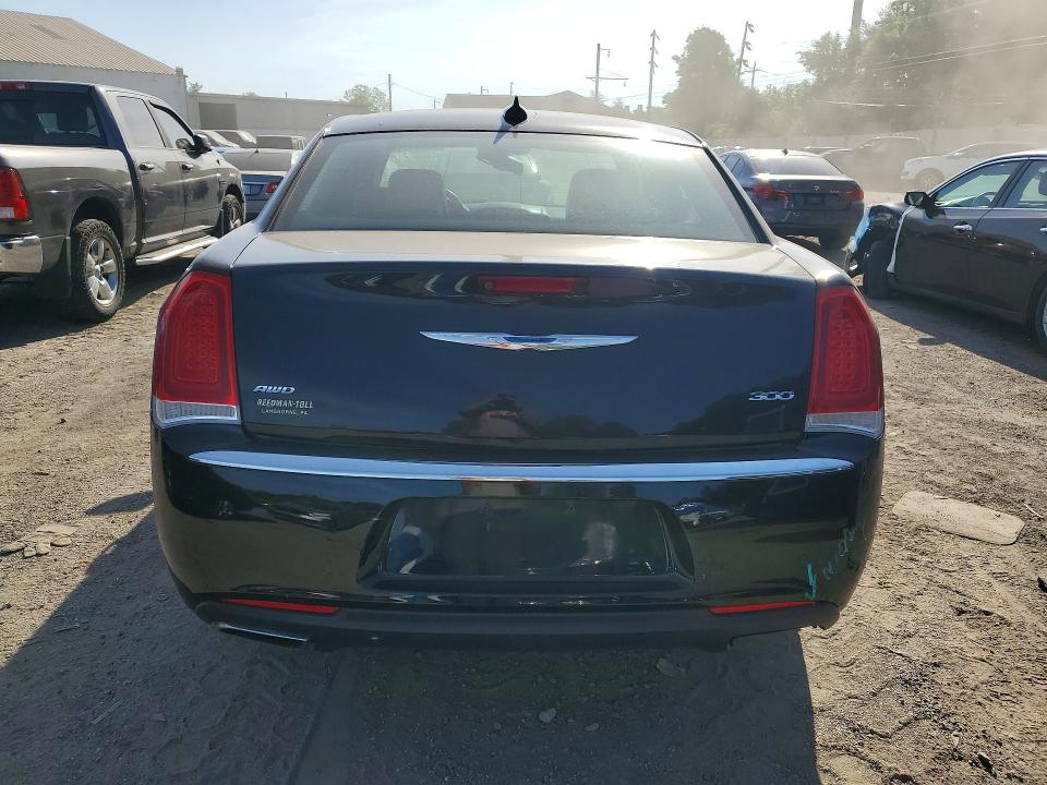 Продажа на аукционе авто 2017 Chrysler 300, vin: 2C3CCARGXHH585854, номер лота: 56048226