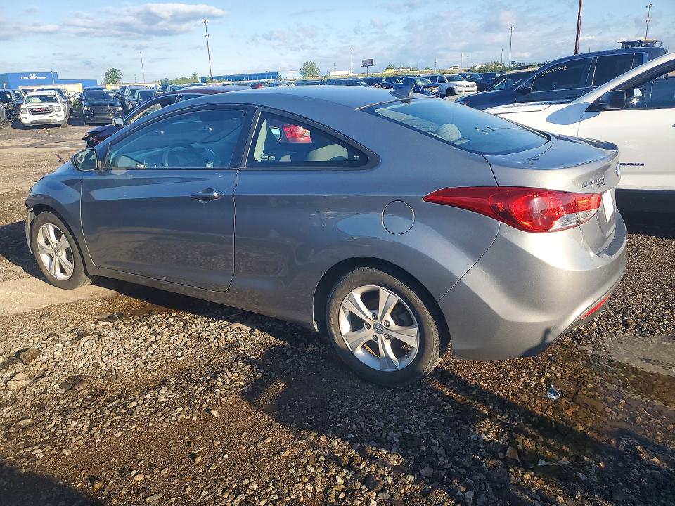 57550126 :رقم المزاد ، KMHDH6AE4DU012556 vin ، 2013 Hyundai Elantra Coupe مزاد بيع
