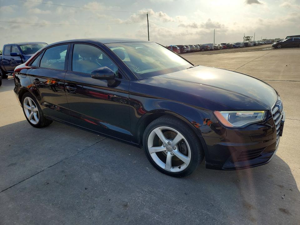 2015 Audi A3 მანქანა იყიდება აუქციონზე, vin: WAUACGFF4F1084968, აუქციონის ნომერი: 56485486