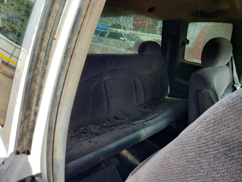 Продажа на аукционе авто 2000 Gmc New Sierra, vin: 2GTEK19T2Y1194209, номер лота: 55885186