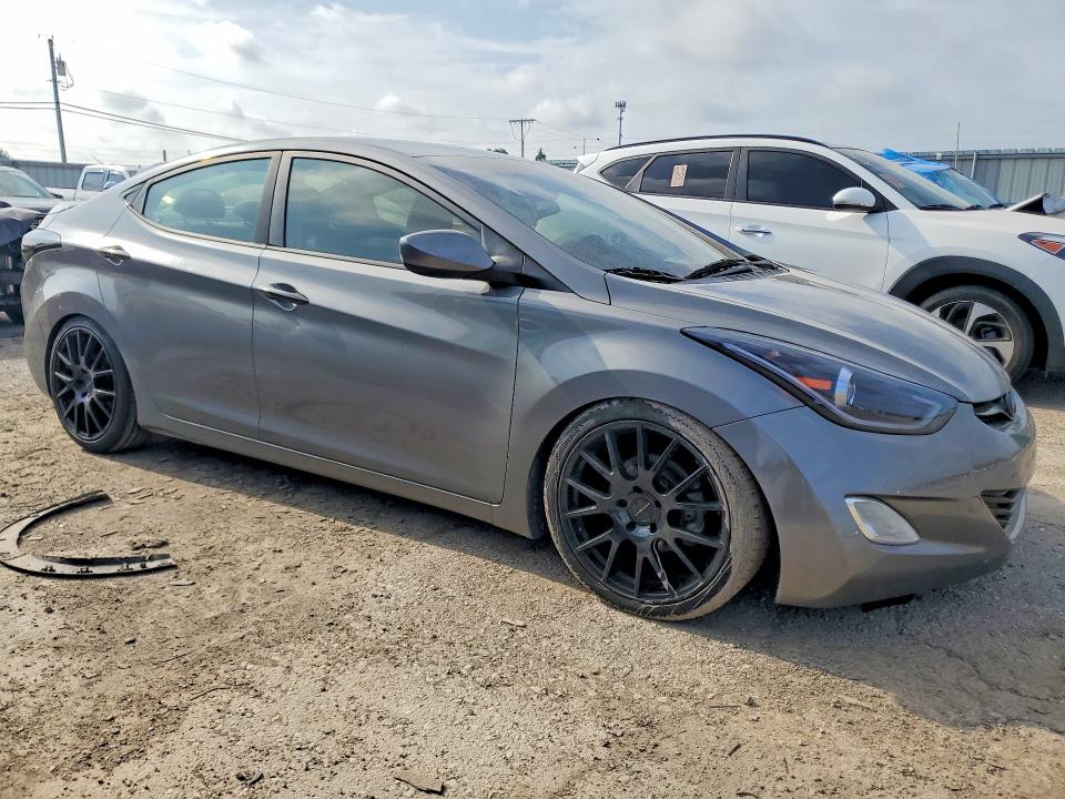 58988186 :رقم المزاد ، 5NPDH4AE6DH181318 vin ، 2013 Hyundai Elantra مزاد بيع