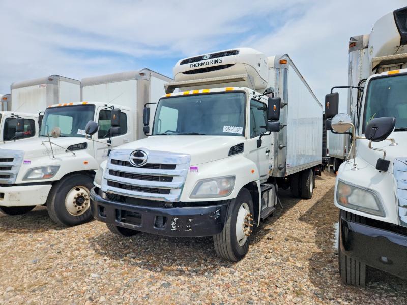 Продаж на аукціоні авто 2014 Hino 338, vin: 5PVNV8JT9E4S53297, номер лоту: 56209666