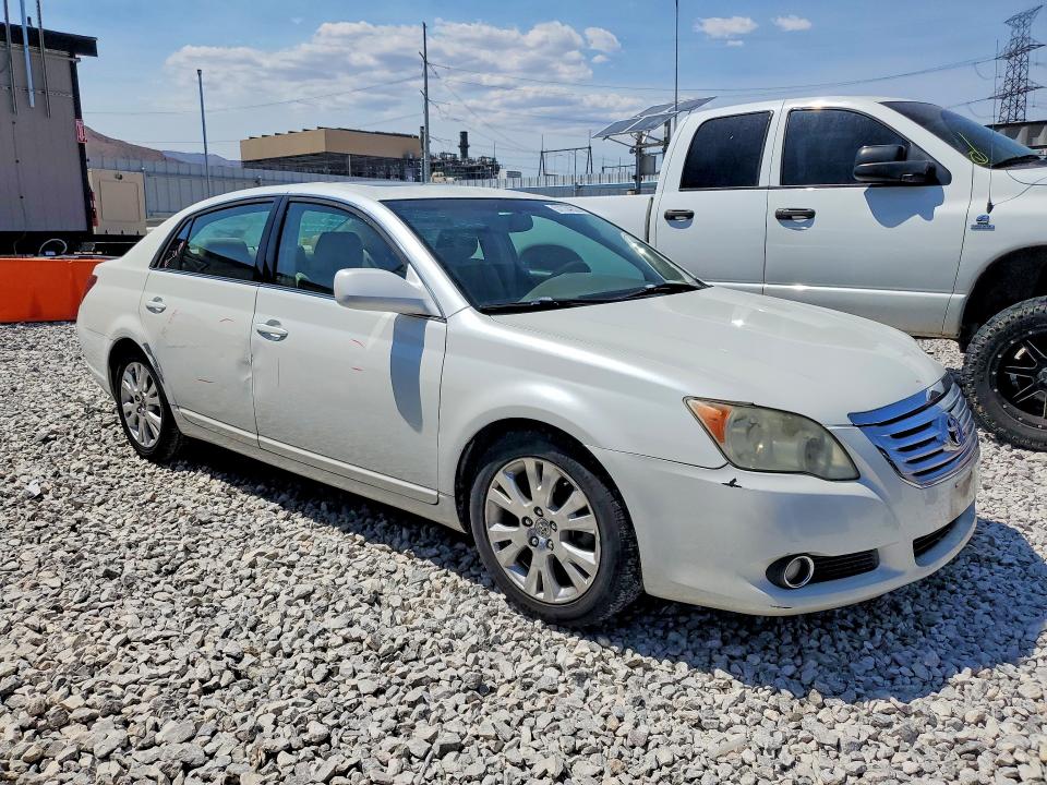 57734226 :رقم المزاد ، 4T1BK36B68U282500 vin ، 2008 Toyota Avalon مزاد بيع