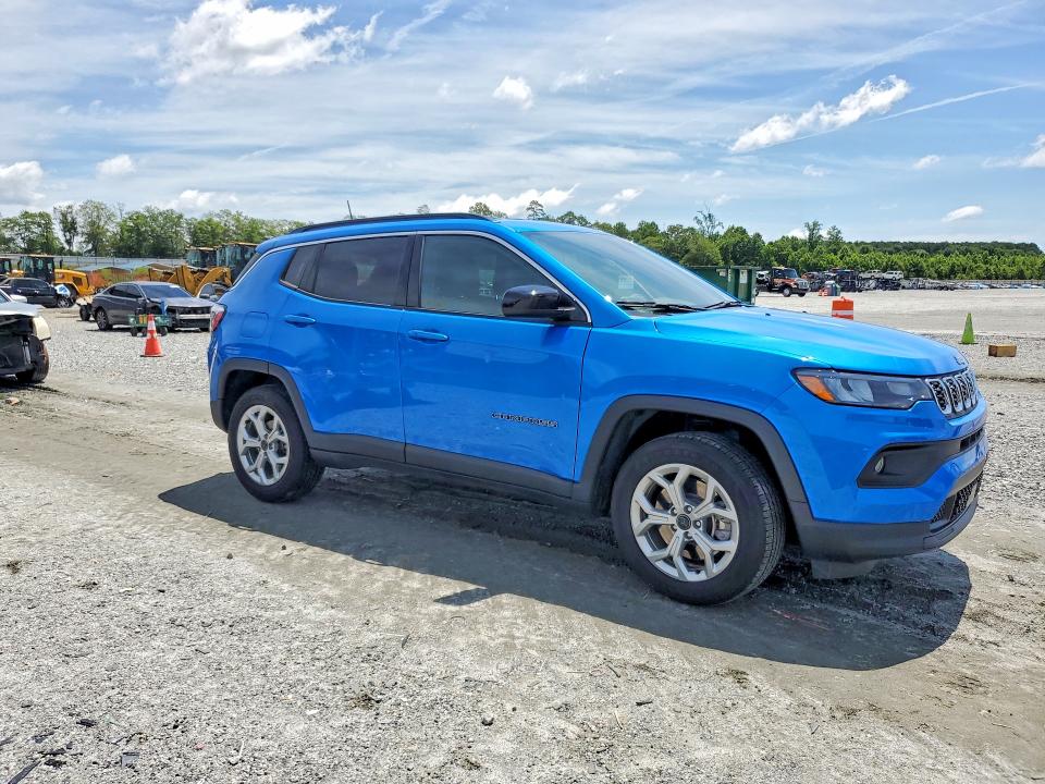 57555026 :رقم المزاد ، 3C4NJDBN4ST587733 vin ، 2025 Jeep Compass مزاد بيع