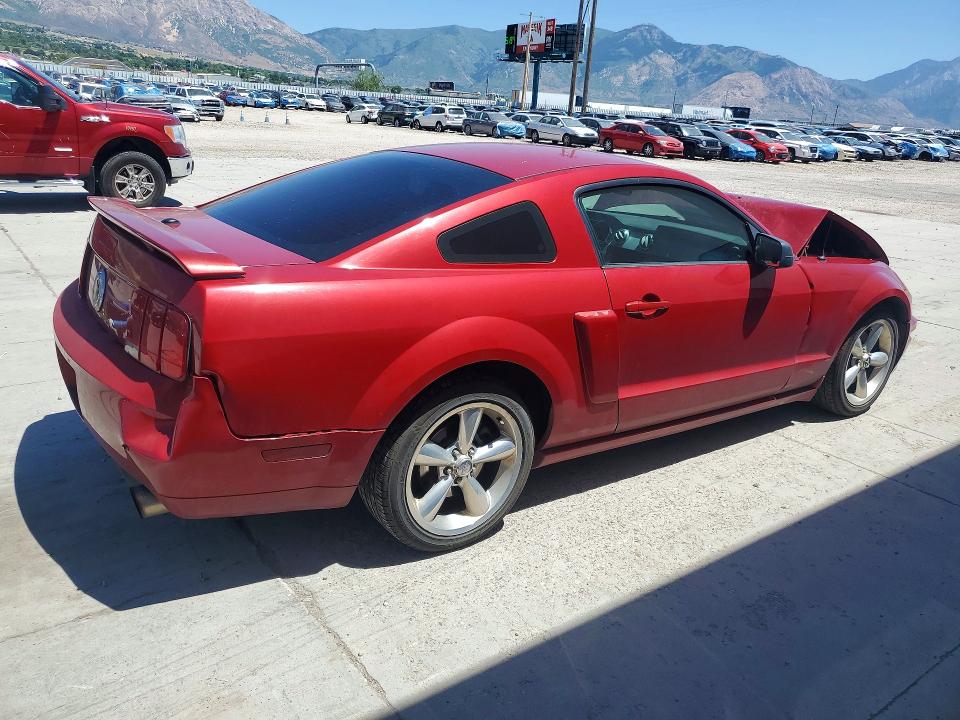 56270686 :رقم المزاد ، 1ZVHT82H085187229 vin ، 2008 Ford Mustang مزاد بيع