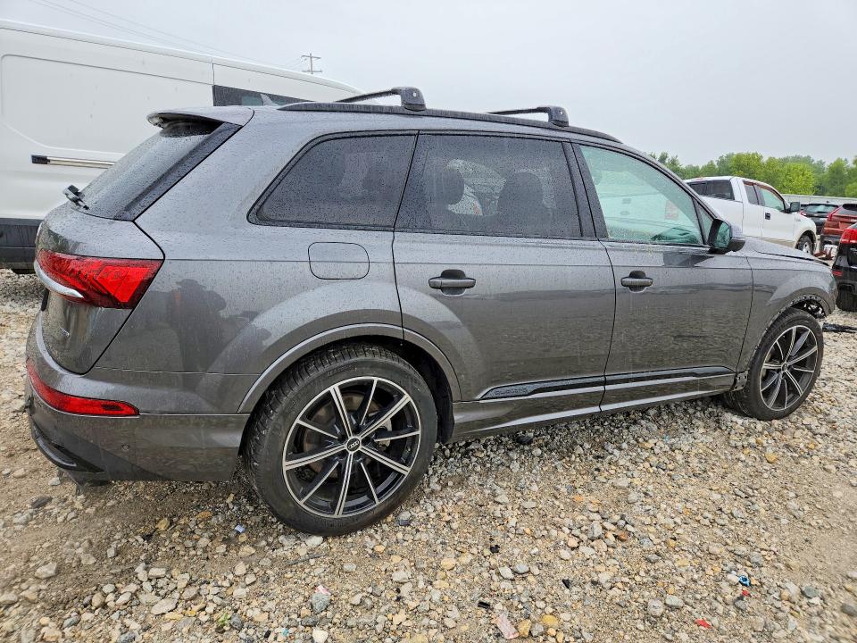 58104706 :رقم المزاد ، WA1VXAF78MD015544 vin ، 2021 Audi Q7 مزاد بيع