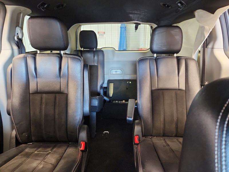 56831506 :رقم المزاد ، 2C4RDGCG8LR153233 vin ، 2020 Dodge Grand Caravan مزاد بيع