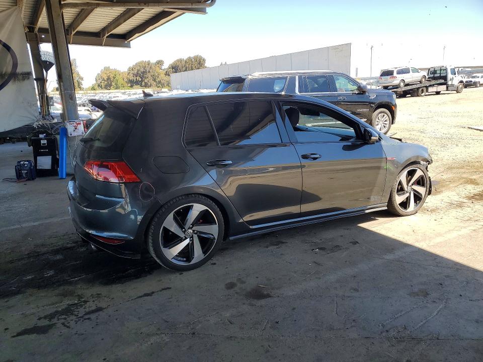 Продажа на аукционе авто 2017 Volkswagen Gti, vin: 3VW4T7AU8HM016861, номер лота: 57192036
