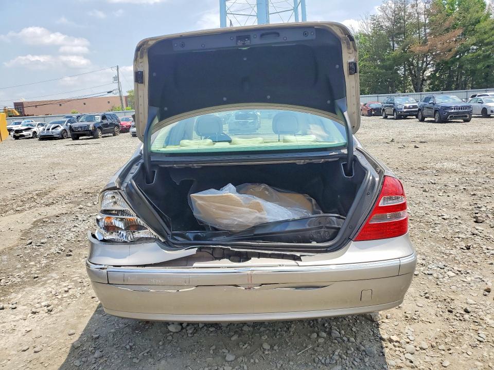 2006 Mercedes-benz E მანქანა იყიდება აუქციონზე, vin: WDBUF87J16X188815, აუქციონის ნომერი: 57242756
