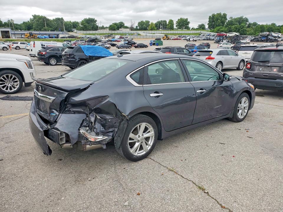 2013 Nissan Altima მანქანა იყიდება აუქციონზე, vin: 1N4AL3AP2DC183694, აუქციონის ნომერი: 57719906